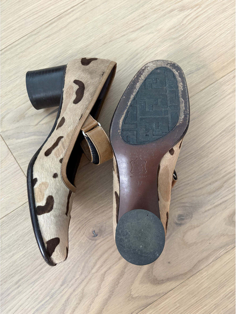 Vintage Fendi Pony Hair Maryjane Heels - Picture 6 of 6